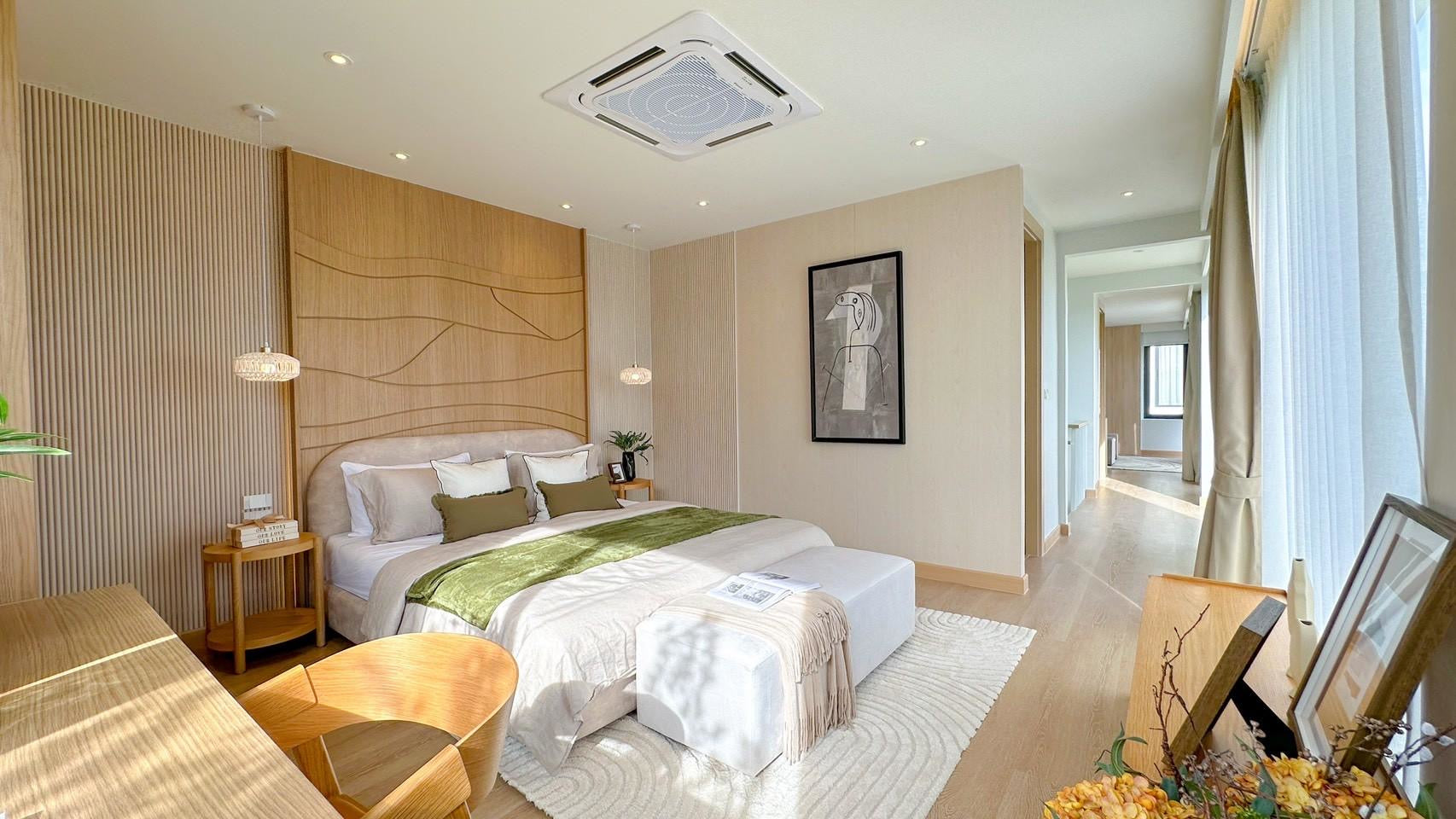 5 Bedroom Beachfront Luxury Villa – Cha Am