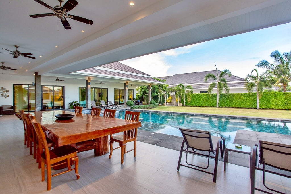 Luxury 4 Bedroom Pool Villa at The Clouds 1 – Hua Hin (For Rent)