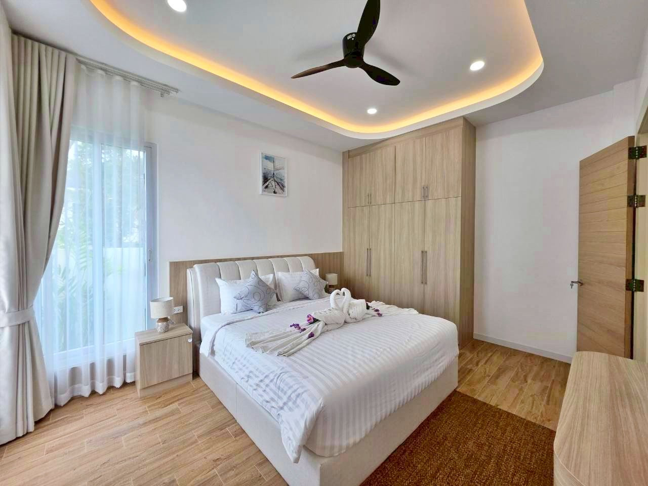 Neue moderne Poolvilla mit 3 Schlafzimmern in Hua Hin – Soi 70 (sofort bezugsfertig)