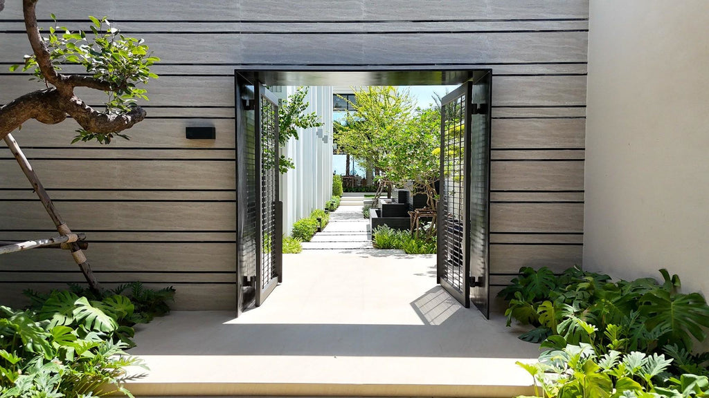 5 Bedroom Beachfront Luxury Villa – Cha Am