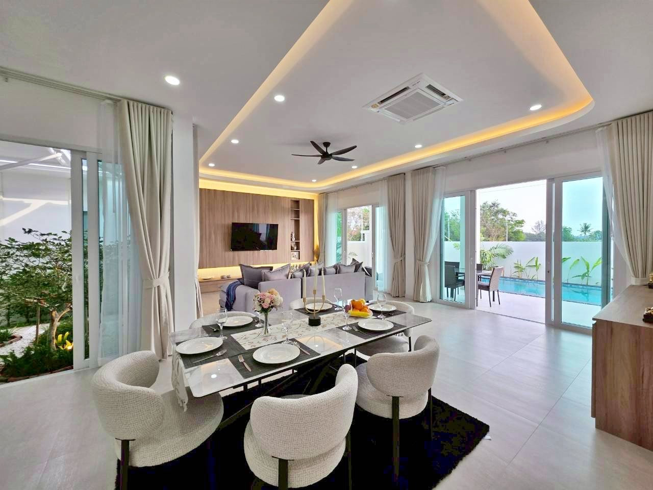 Neue moderne Poolvilla mit 3 Schlafzimmern in Hua Hin – Soi 70 (sofort bezugsfertig)