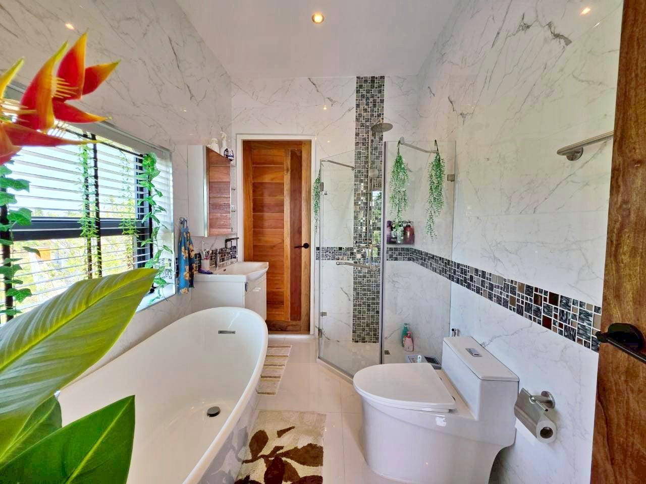 2-Storey Modern Pool Villa in Hua Hin – For Sale