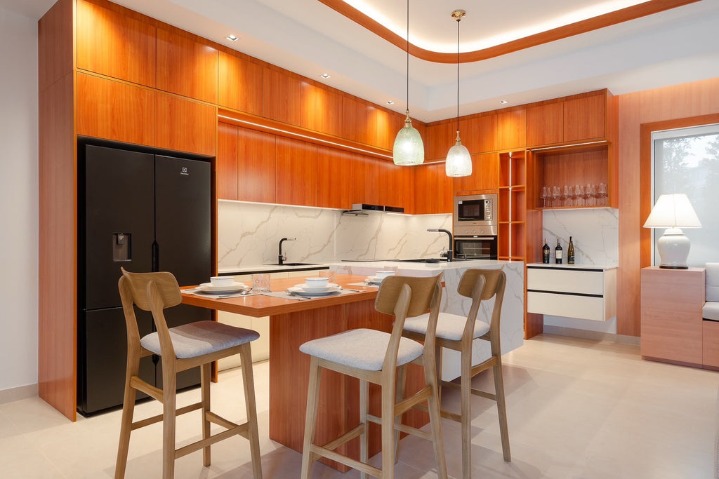 Moderne Luxusvilla im balinesischen Stil mit 3 Schlafzimmern und Pool in der Nähe von Black Mountain – Hua Hin