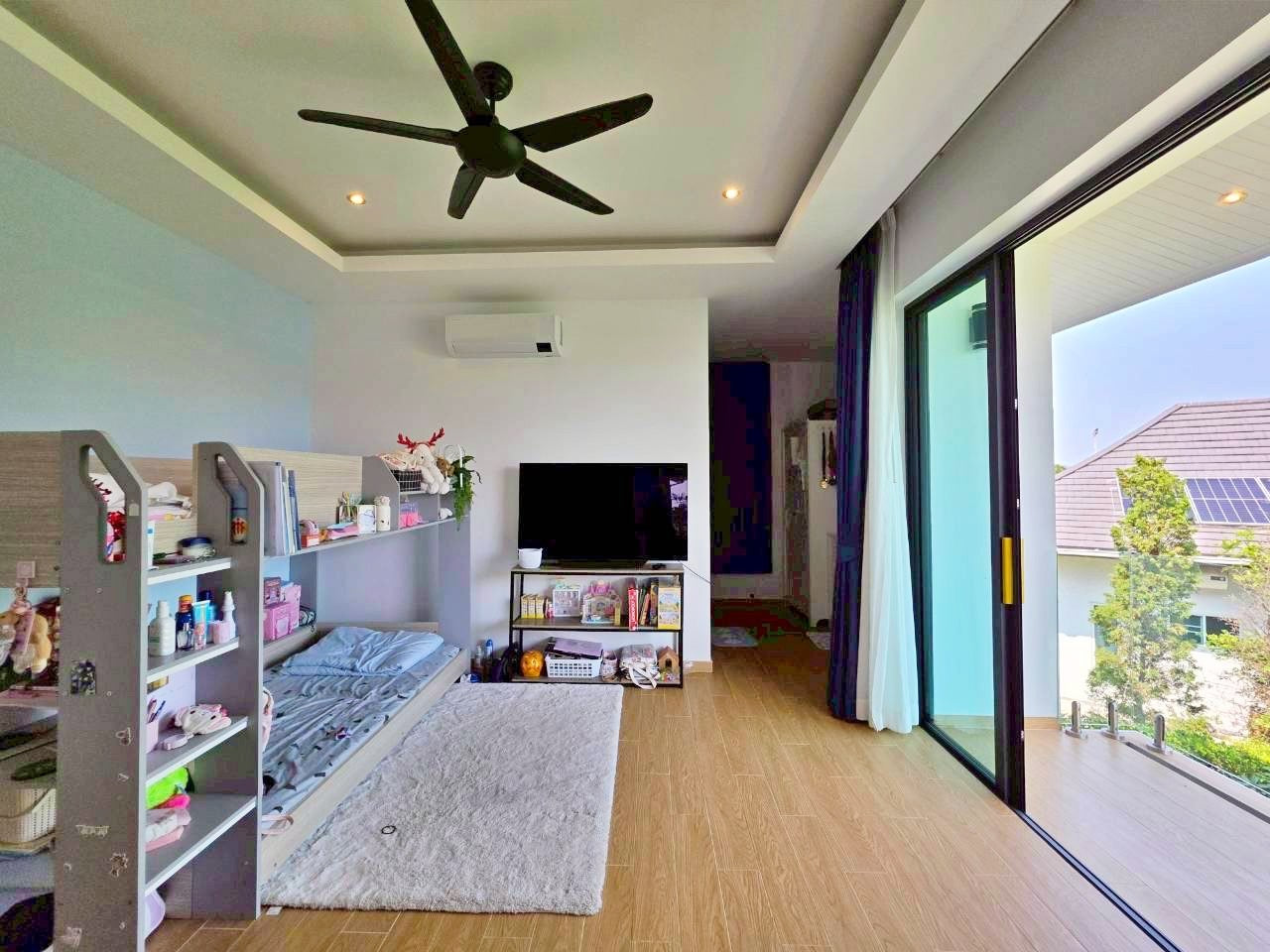 2-Storey Modern Pool Villa in Hua Hin – For Sale