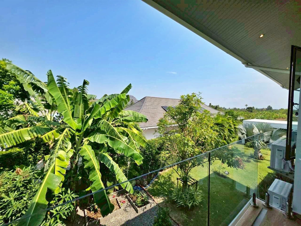 2-Storey Modern Pool Villa in Hua Hin – For Sale
