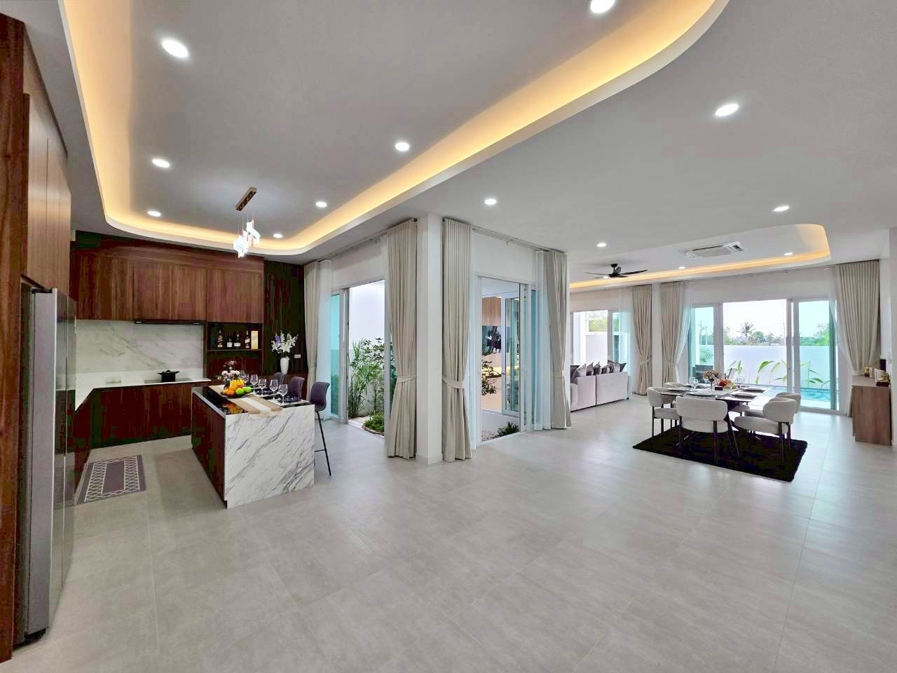 Neue moderne Poolvilla mit 3 Schlafzimmern in Hua Hin – Soi 70 (sofort bezugsfertig)
