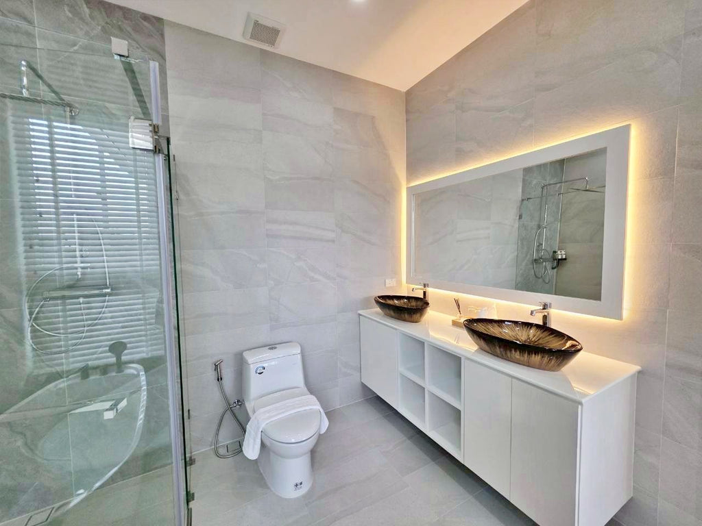 Neue moderne Poolvilla mit 3 Schlafzimmern in Hua Hin – Soi 70 (sofort bezugsfertig)
