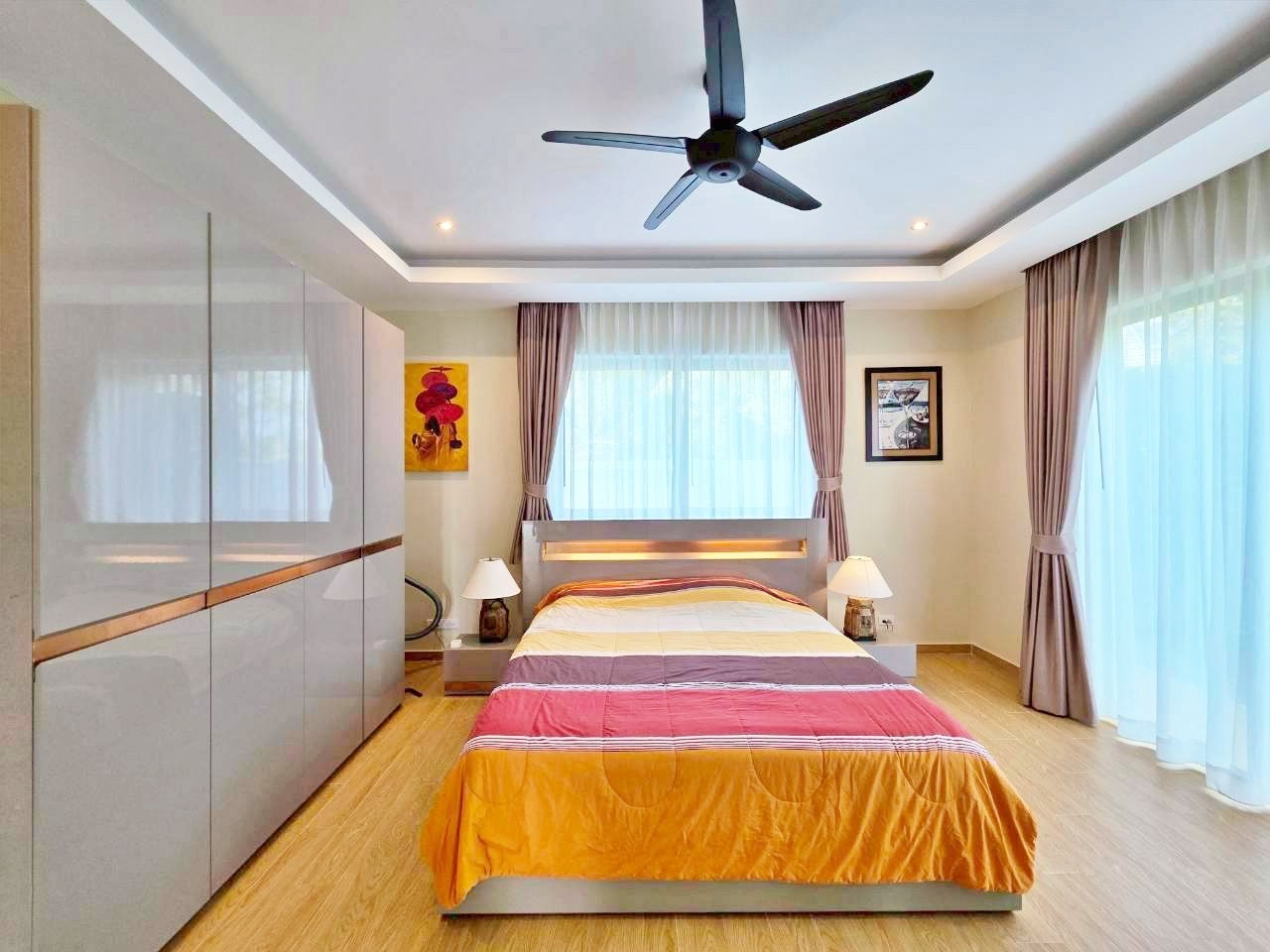 2-Storey Modern Pool Villa in Hua Hin – For Sale