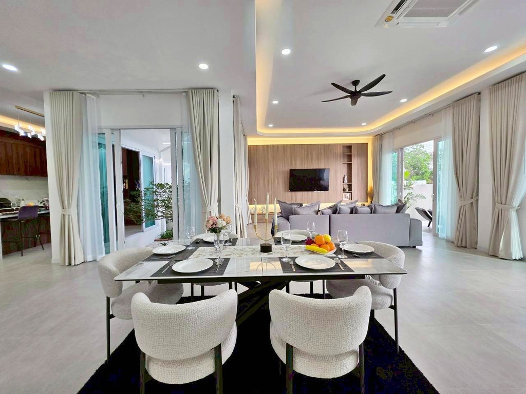 Neue moderne Poolvilla mit 3 Schlafzimmern in Hua Hin – Soi 70 (sofort bezugsfertig)