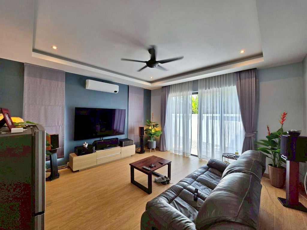 2-Storey Modern Pool Villa in Hua Hin – For Sale