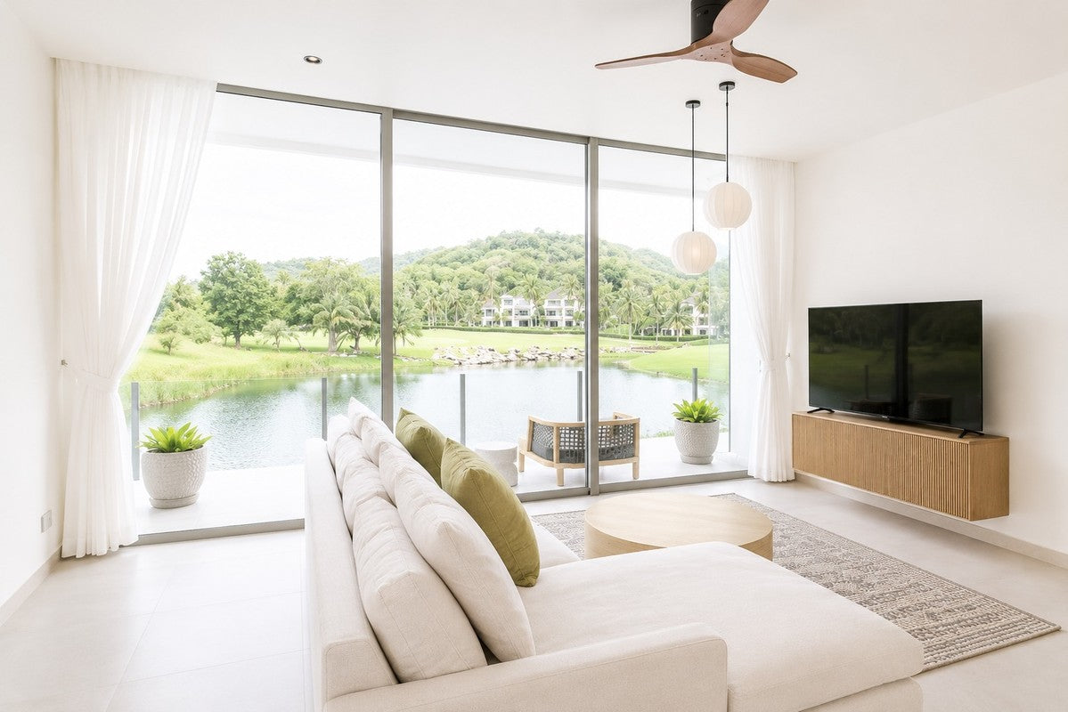 Exclusive Waterfront Estate at Palm Hills Golf Club